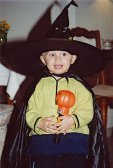 2000 1022 Halloween