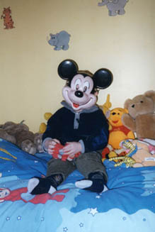 2001 0210 mickey