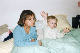 2001 0415 pâques au lit