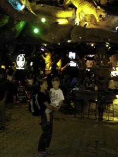 301 J10 Phuket Patong ballade