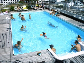 375 J13 Bangkok D&D piscine