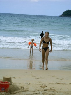 210 J7 Phuket Kata plage