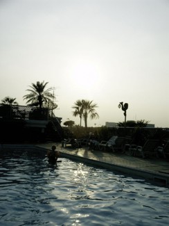 344 J12 Bangkok D&D piscine