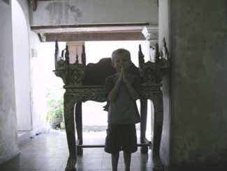 374 J13 Bangkok Wat Mahathat