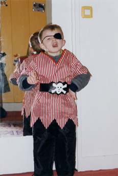 20030225 pirate
