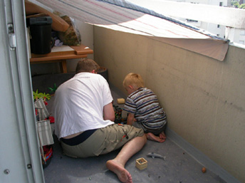 20030802_01 balcon avec papa