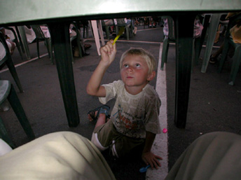 200308_30 Le p'tit trou de la table qui cache un autre univers Pornic