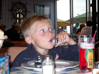 200308_43 Dîner au resto à Le Croisic