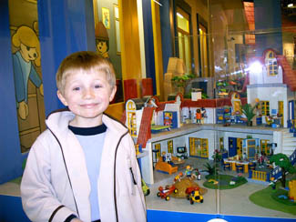 20040310_02 Playmobil