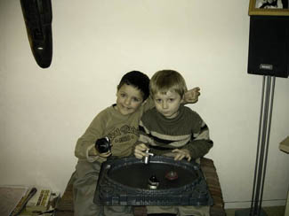 20040312_02 Théo
