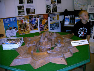 20040812_27 Chateau de Ranrouet maquette