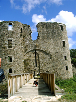 20040812_36 Chateau de Ranrouet